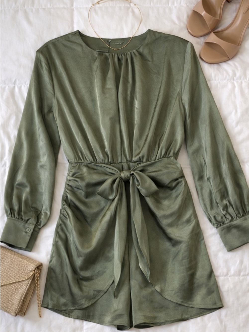 entro Olive Green Long Sleeve Tie-Waist Romper